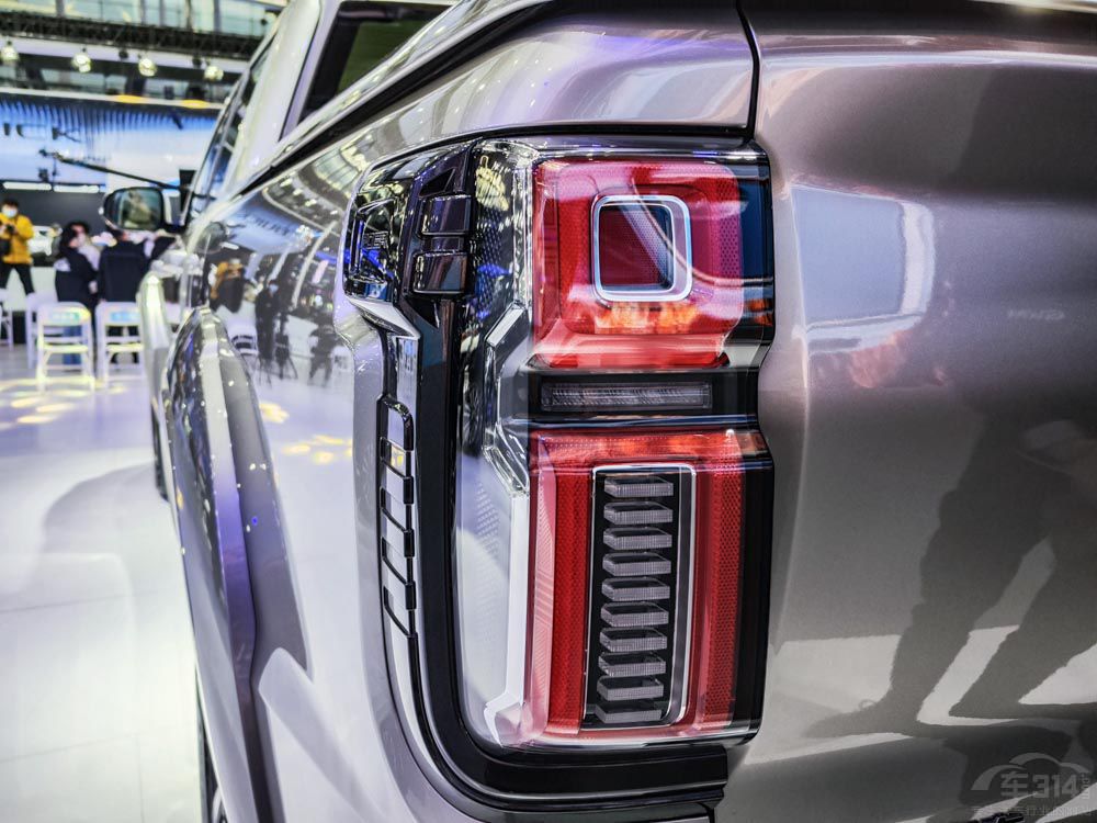 L(zhng)ɽڌ(du)¿F-150Є