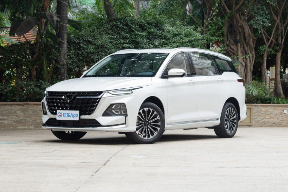 從單一走向全面 解析五菱凱捷混動鉑金版 從單一走向全面 解析五菱凱捷混動鉑金版