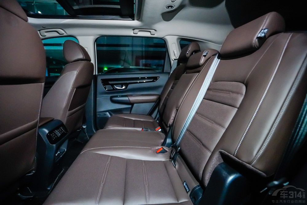 ȫ͌õČQ˹Model YȱCR-V