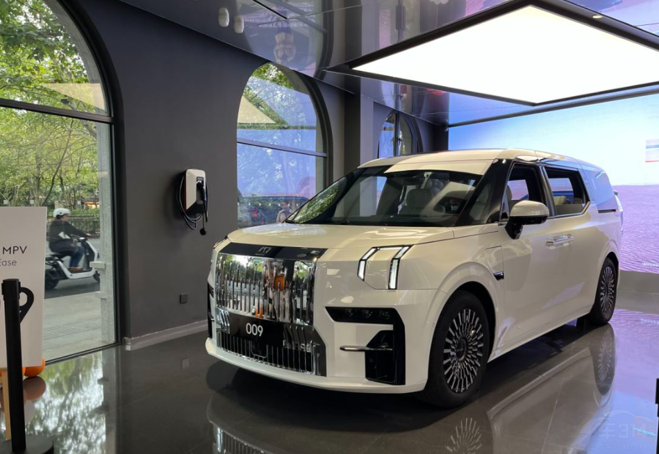 O봿ڱO009Tm(x)_(d)702km