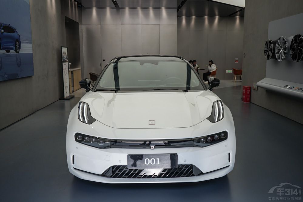 O봿ڱ̫ԔxO001