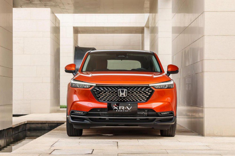 vT77XR-VShm_x