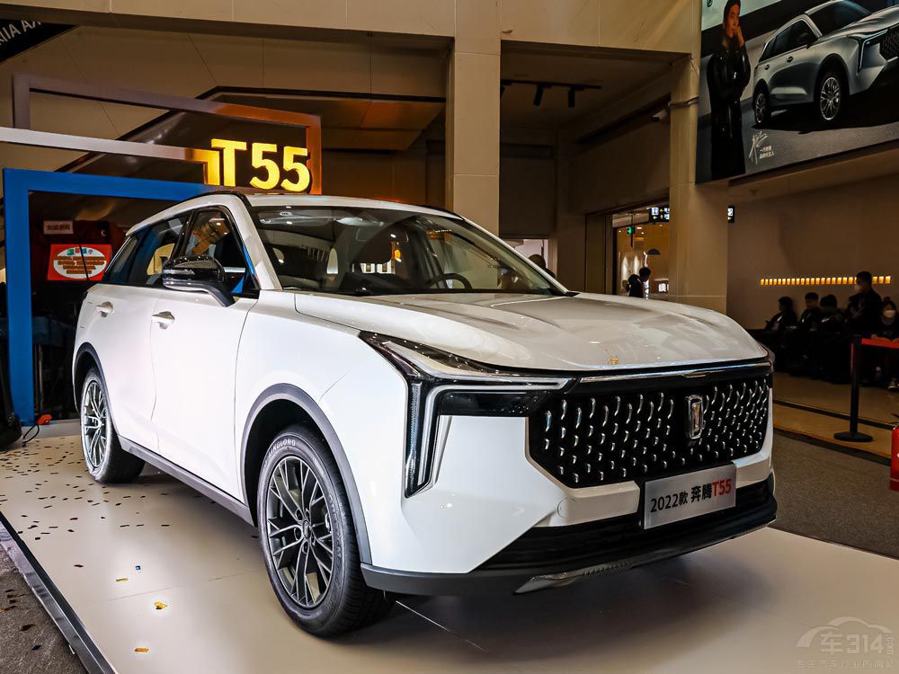 自主與合資的對(duì)決 奔騰T55對(duì)比本田繽智 自主與合資的對(duì)決 奔騰T55對(duì)比本田繽智