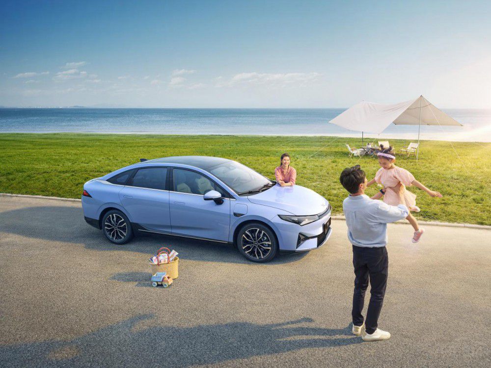 20萬級(jí)別智能家轎 小鵬P5對(duì)AION S Plus 20萬級(jí)別智能家轎 小鵬P5對(duì)AION S Plus