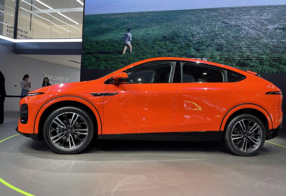 Ϻ܇չP(gun)עSUV܇ͱPc