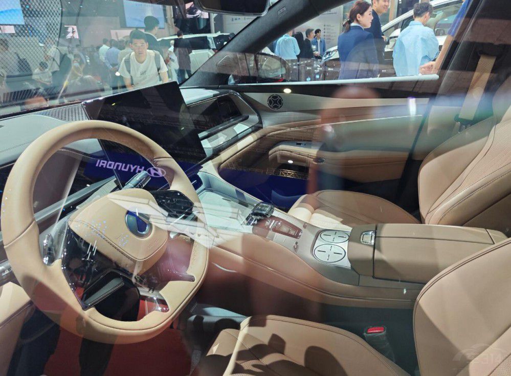 Ҫ\(yn)(dng)Ϻ܇չP(gun)עISUV