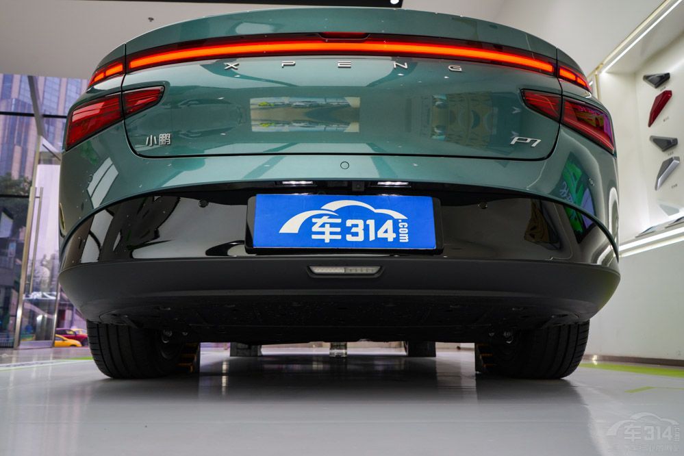 小鵬P7i升級明顯 小鵬P7i升級明顯