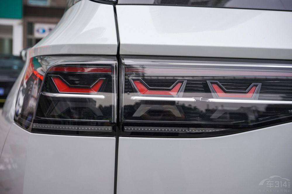 Ʒ|(zh)SUV֮;?jin)c󱊔Ѳ