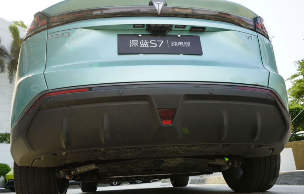 先享預(yù)訂價(jià)格曝光 深藍(lán)S7上演“真香定律” 先享預(yù)訂價(jià)格曝光 深藍(lán)S7上演“真香定律”