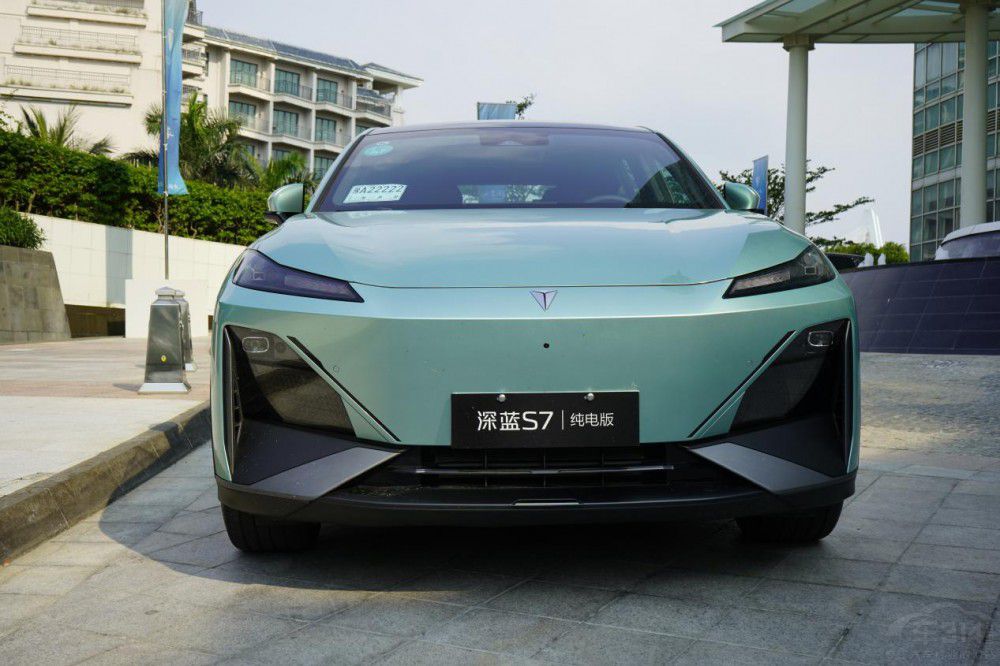 深藍(lán)S7以高價值產(chǎn)品力收獲消費(fèi)者的青睞 深藍(lán)S7以高價值產(chǎn)品力收獲消費(fèi)者的青睞