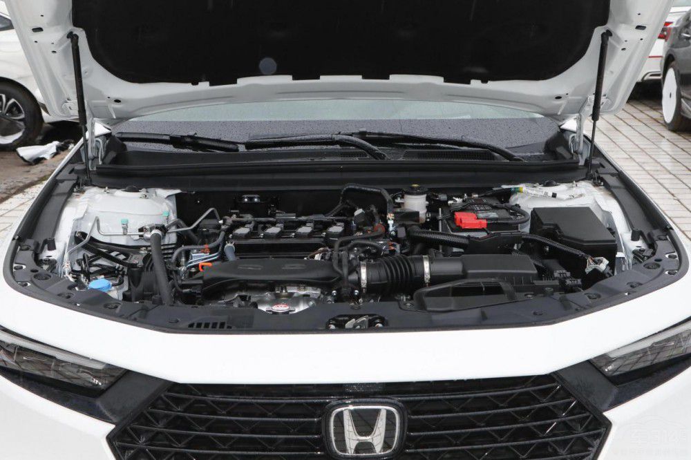 新蒙迪歐和本田雅閣合資B級(jí)車的標(biāo)桿之爭(zhēng) 新蒙迪歐和本田雅閣合資B級(jí)車的標(biāo)桿之爭(zhēng)