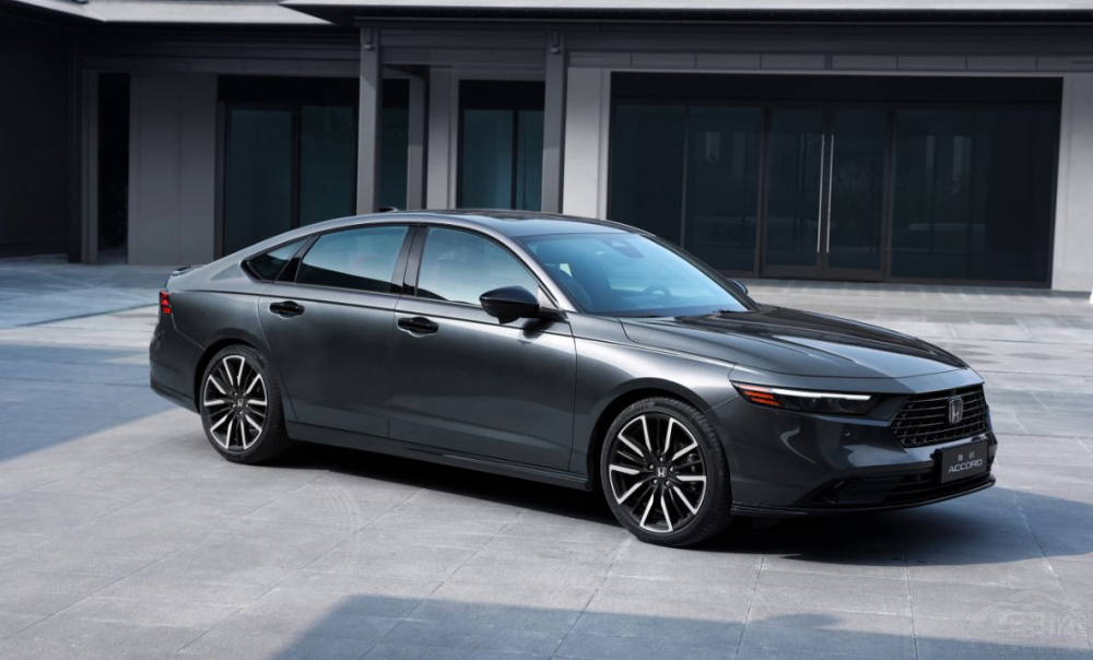 新蒙迪歐和本田雅閣合資B級(jí)車的標(biāo)桿之爭(zhēng) 新蒙迪歐和本田雅閣合資B級(jí)車的標(biāo)桿之爭(zhēng)