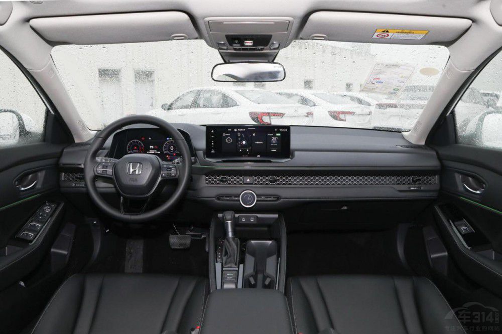 新蒙迪歐和本田雅閣合資B級(jí)車的標(biāo)桿之爭(zhēng) 新蒙迪歐和本田雅閣合資B級(jí)車的標(biāo)桿之爭(zhēng)