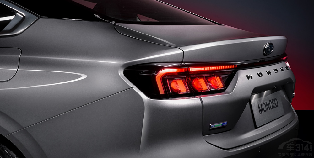 新蒙迪歐和本田雅閣合資B級(jí)車的標(biāo)桿之爭(zhēng) 新蒙迪歐和本田雅閣合資B級(jí)車的標(biāo)桿之爭(zhēng)