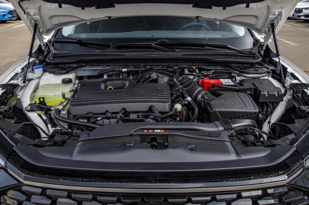 新蒙迪歐和本田雅閣合資B級(jí)車的標(biāo)桿之爭(zhēng) 新蒙迪歐和本田雅閣合資B級(jí)車的標(biāo)桿之爭(zhēng)