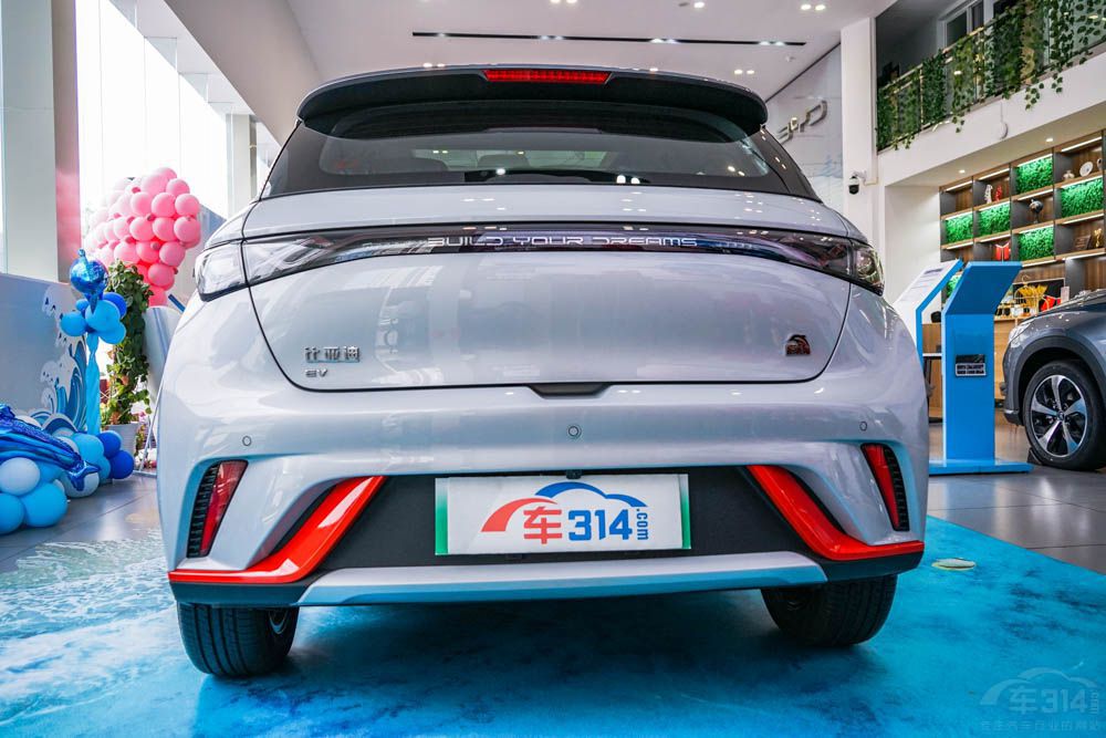 看了比亞迪海豚 再看飛度 真實差距有多大 看了比亞迪海豚 再看飛度 真實差距有多大