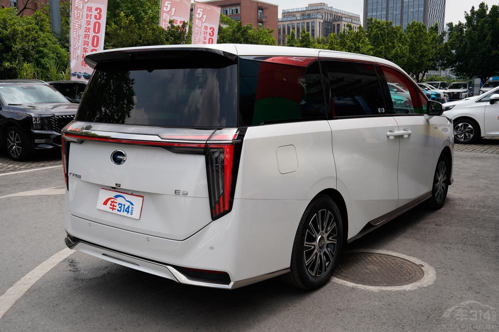 傳祺E9與騰勢(shì)D9 誰(shuí)是最佳國(guó)產(chǎn)中大型MPV 傳祺E9與騰勢(shì)D9 誰(shuí)是最佳國(guó)產(chǎn)中大型MPV