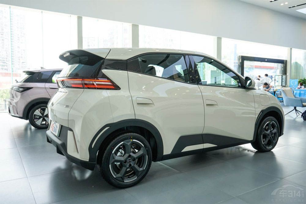 拒絕堵車焦慮 這兩款人氣小車便宜又好開(kāi) 拒絕堵車焦慮 這兩款人氣小車便宜又好開(kāi)