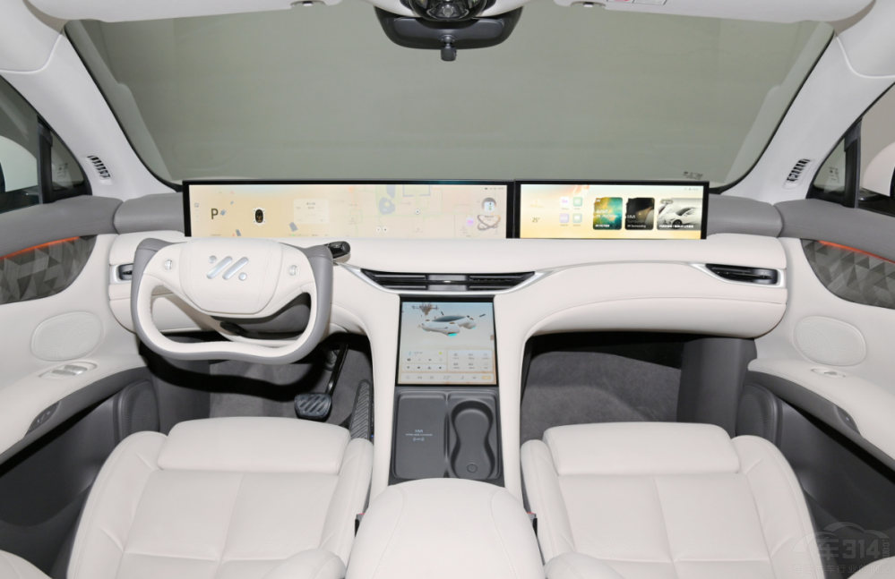 成都車展的熱門車型盤點 炫技的智己LS6 成都車展的熱門車型盤點 炫技的智己LS6