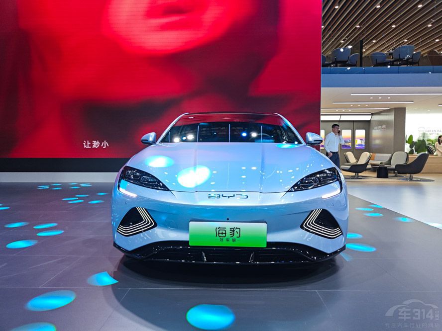 8月性價比轎車榜單 20萬元級進階車種草 8月性價比轎車榜單 20萬元級進階車種草