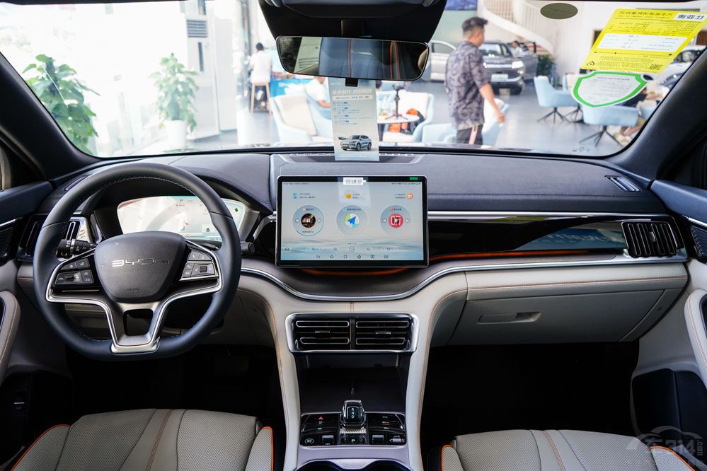 8月比亞迪熱銷(xiāo)榜 三款車(chē)型 滿足各種需要 8月比亞迪熱銷(xiāo)榜 三款車(chē)型 滿足各種需要