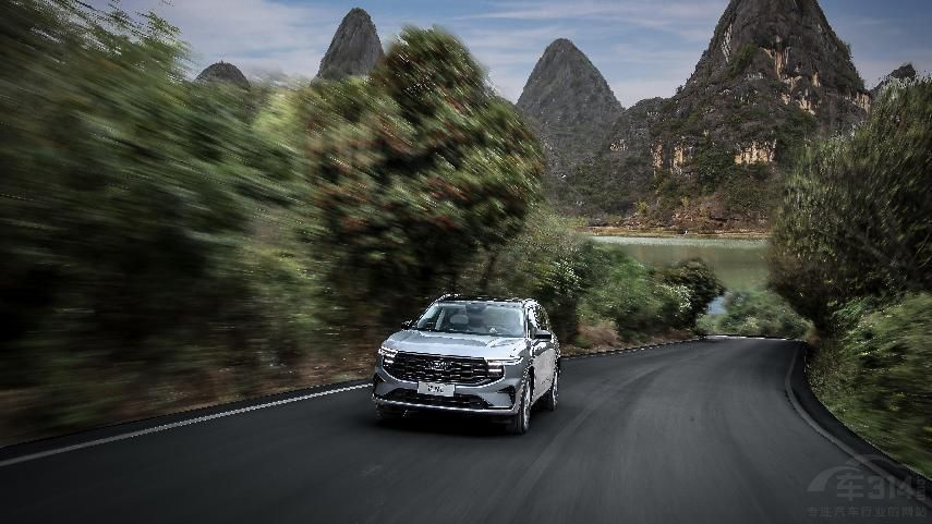 對(duì)比完漢蘭達(dá)后 才發(fā)現(xiàn)銳界L比醬香還要香 對(duì)比完漢蘭達(dá)后 才發(fā)現(xiàn)銳界L比醬香還要香