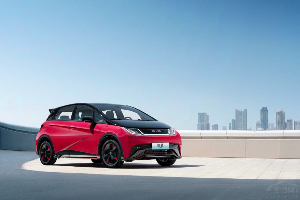 海豚50萬紀念版上市 售價12.68-13.98萬元 海豚50萬紀念版上市 售價12.68-13.98萬元