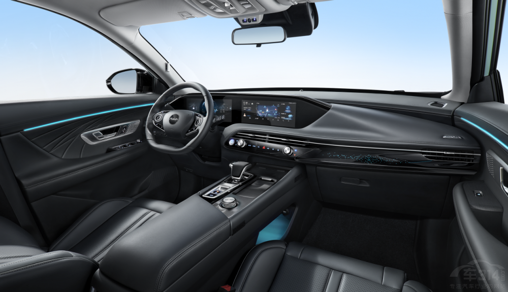 醬香哪有皓極香 體驗(yàn)20萬級+的出行品質(zhì) 醬香哪有皓極香 體驗(yàn)20萬級+的出行品質(zhì)