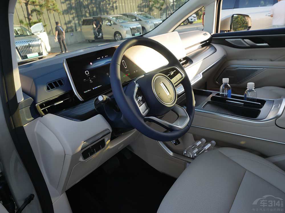 魏牌高山MPV下場開卷 騰勢極氪對手來了 魏牌高山MPV下場開卷 騰勢極氪對手來了