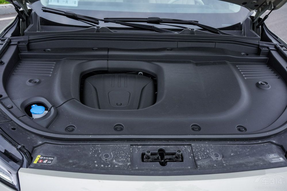 理想L8 問(wèn)界M7和魏牌藍(lán)山哪款你更喜歡? 理想L8 問(wèn)界M7和魏牌藍(lán)山哪款你更喜歡?