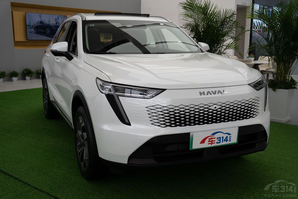 15萬(wàn)預(yù)算買(mǎi)SUV?不妨來(lái)了解一下梟龍MAX 15萬(wàn)預(yù)算買(mǎi)SUV?不妨來(lái)了解一下梟龍MAX