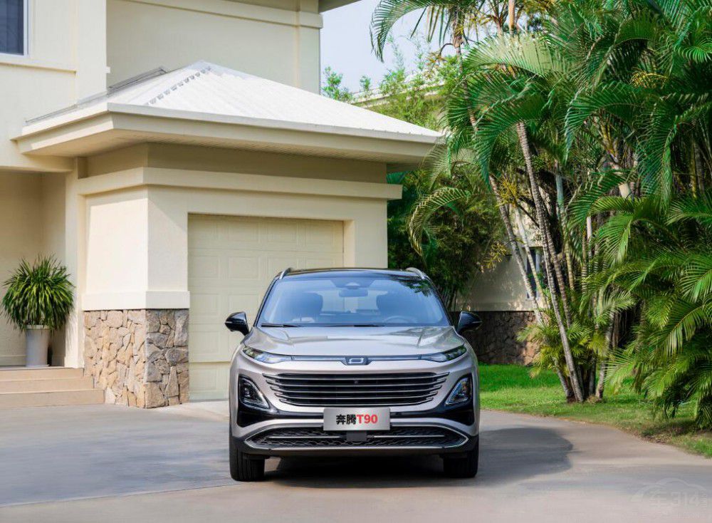 斬獲“雙十佳”汽車大獎 奔騰T90如何做到的 斬獲“雙十佳”汽車大獎 奔騰T90如何做到的