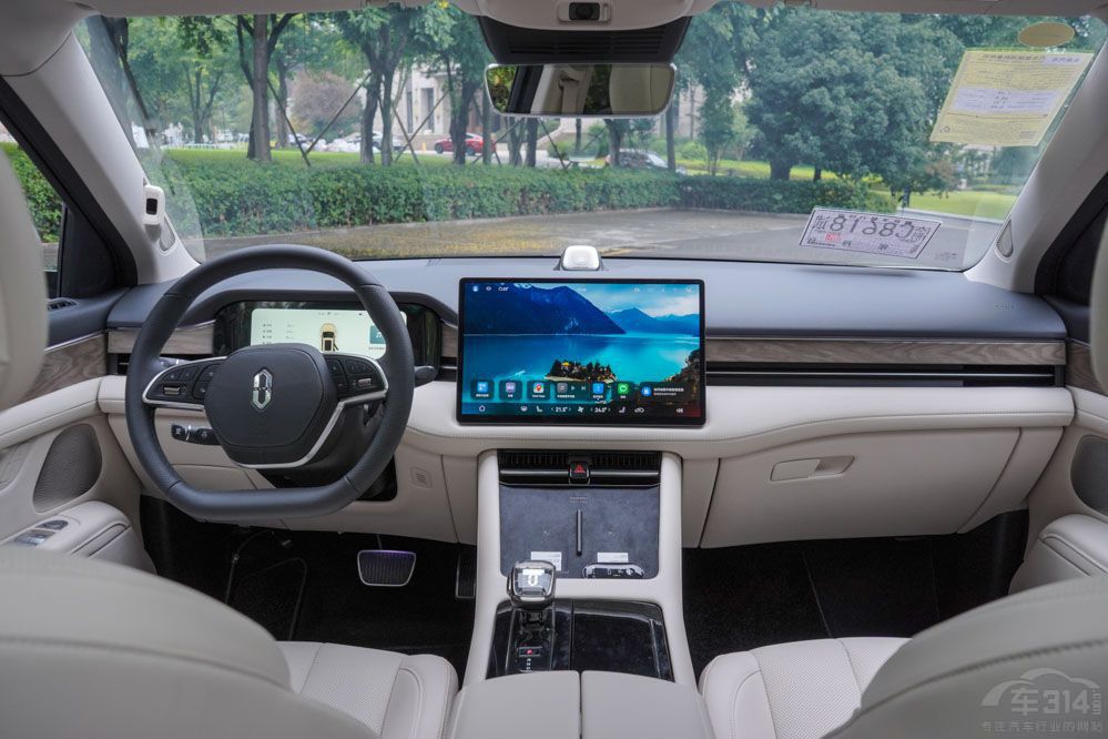 V܇չ Щ܇ܱ˹Model Y