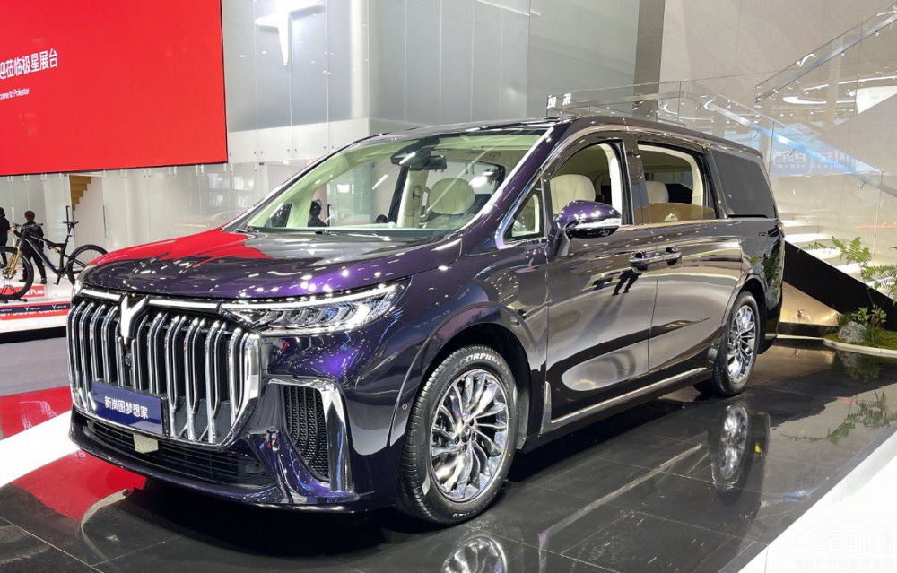 2024款新嵐圖夢(mèng)想家堪稱“夢(mèng)想的移動(dòng)城堡” 2024款新嵐圖夢(mèng)想家堪稱“夢(mèng)想的移動(dòng)城堡”