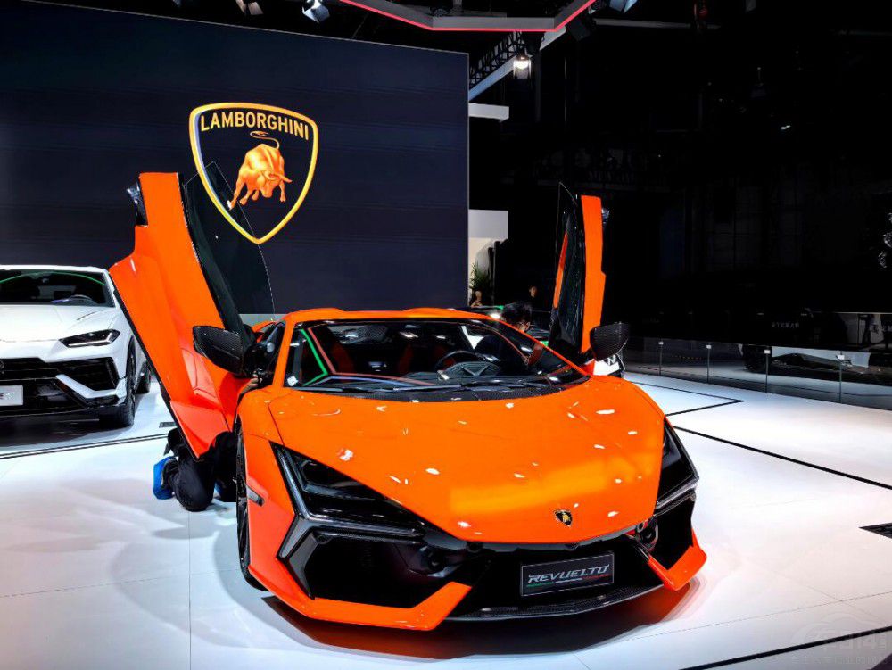 廣州車展上最“囂張”的幾款車 真心買不起 廣州車展上最“囂張”的幾款車 真心買不起