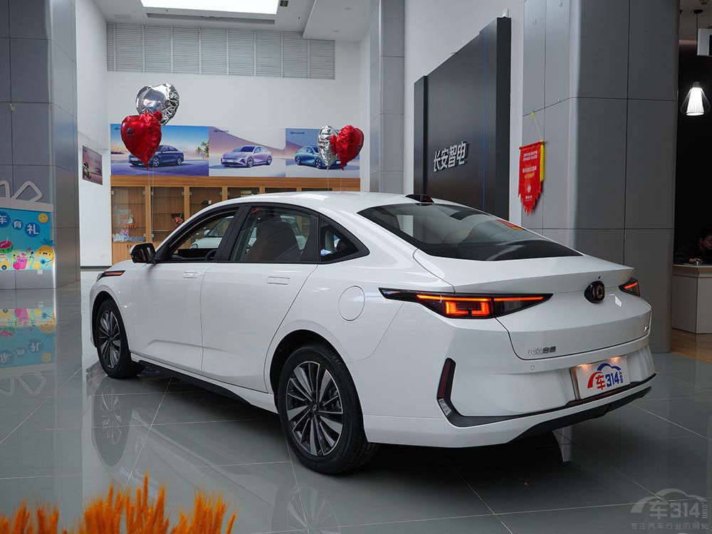 PLUSDM-iLԴA05 l܄ٳ