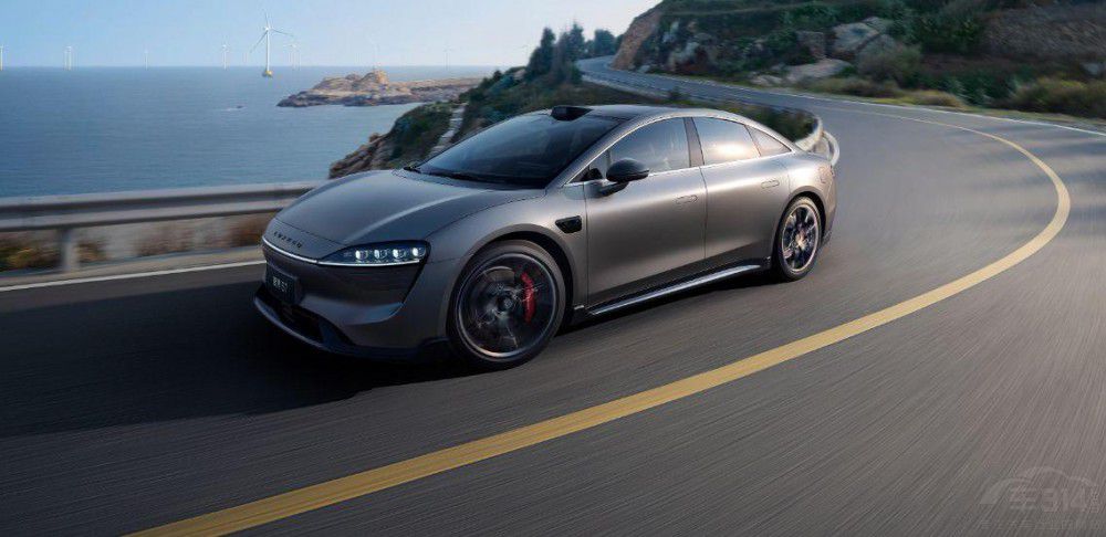 Model 3ǽS7 lǼI܇֮