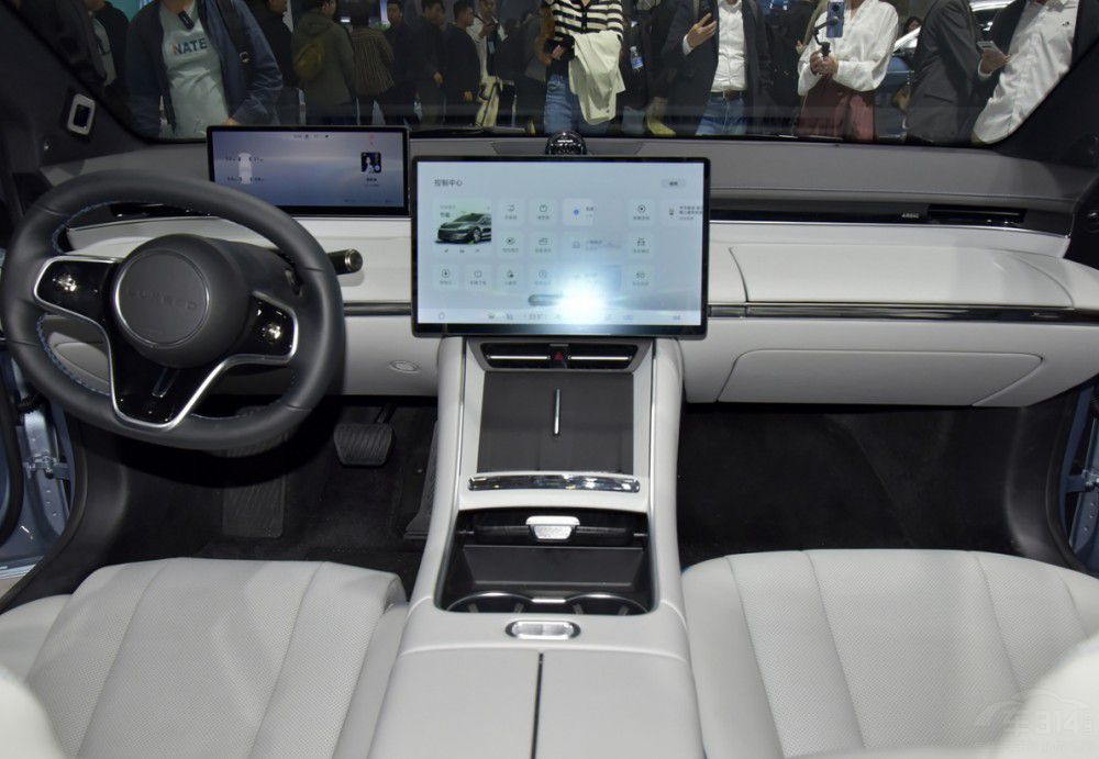 Model 3ǽS7 lǼI܇֮