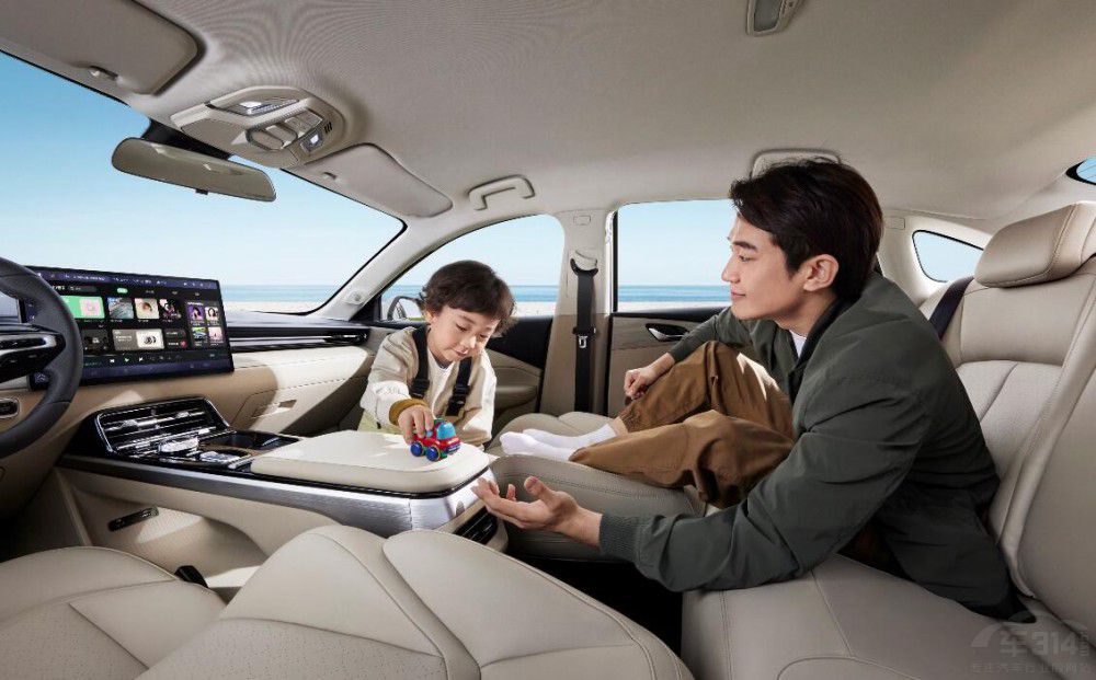 年底給大家推薦最值得入手的10萬元轎車 年底給大家推薦最值得入手的10萬元轎車