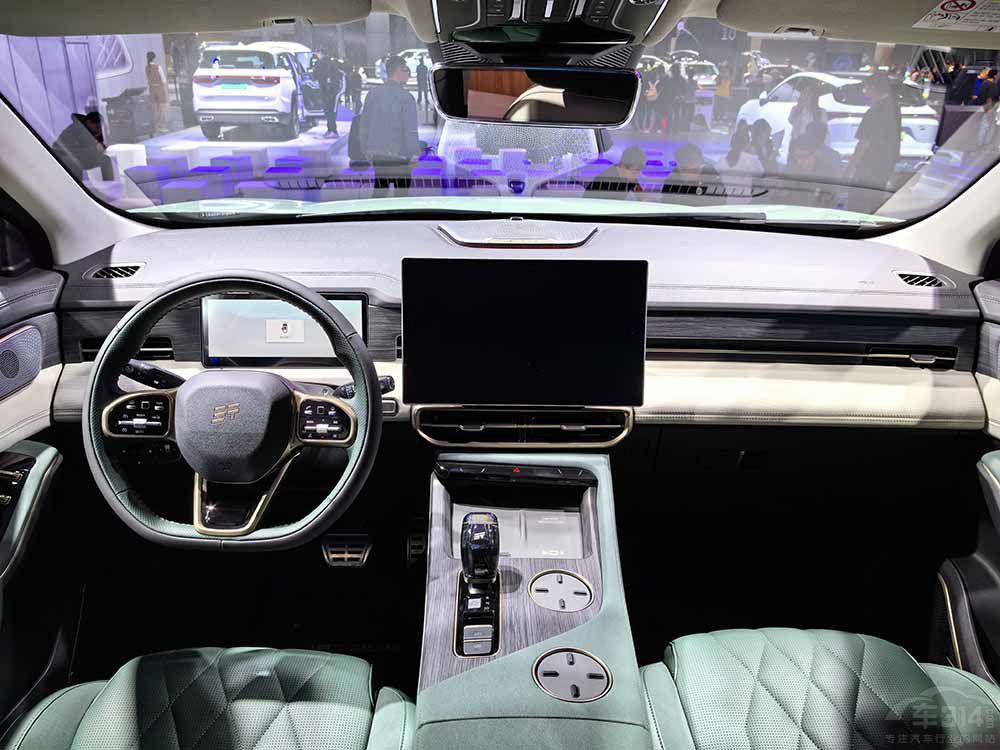 15-30f֮gֵu3a(chn)SUV