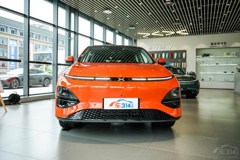 ˹Model YСiG6l(yu)x