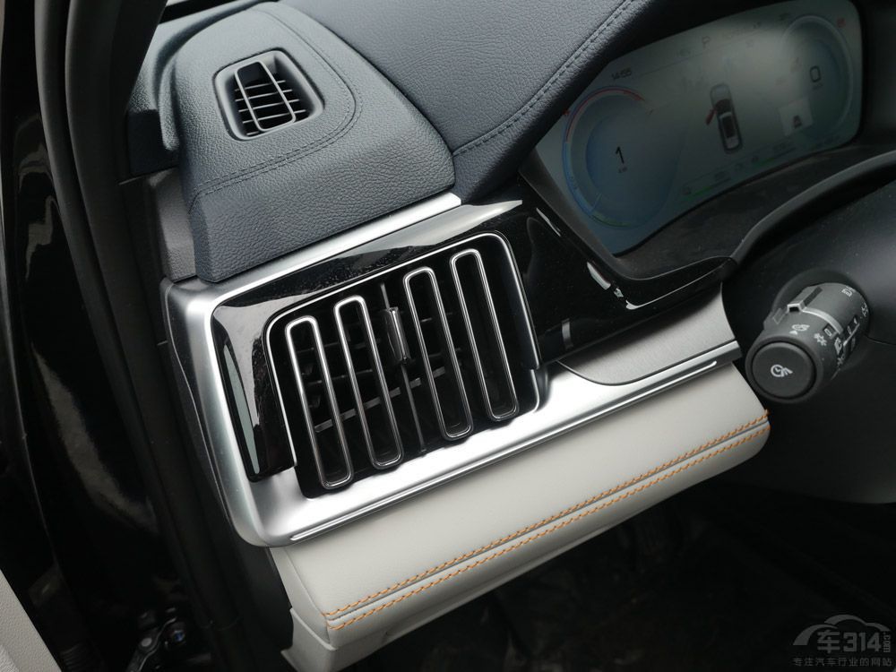 15-30f֮gֵu3a(chn)SUV