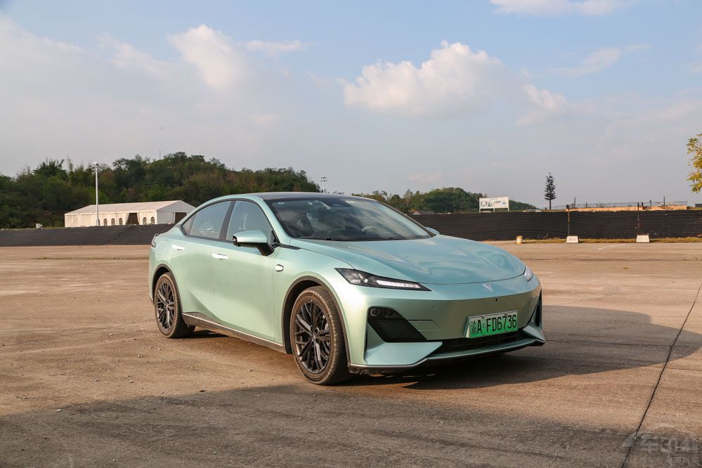 2024Щ܇ܡһ족