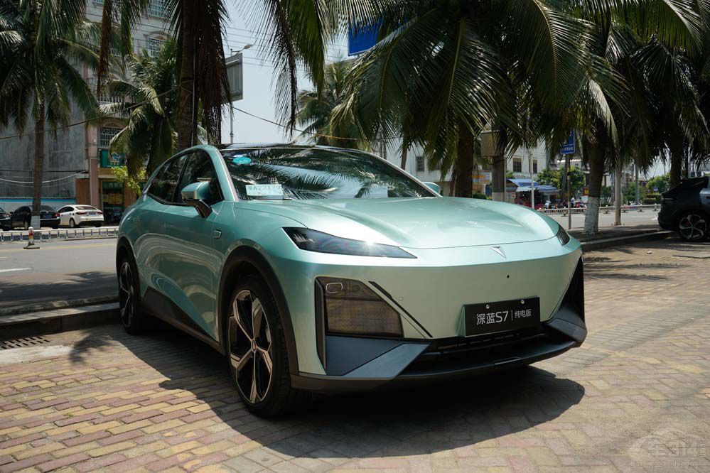 增程SUV 深藍(lán)S7和零跑C11治愈續(xù)航焦慮 增程SUV 深藍(lán)S7和零跑C11治愈續(xù)航焦慮