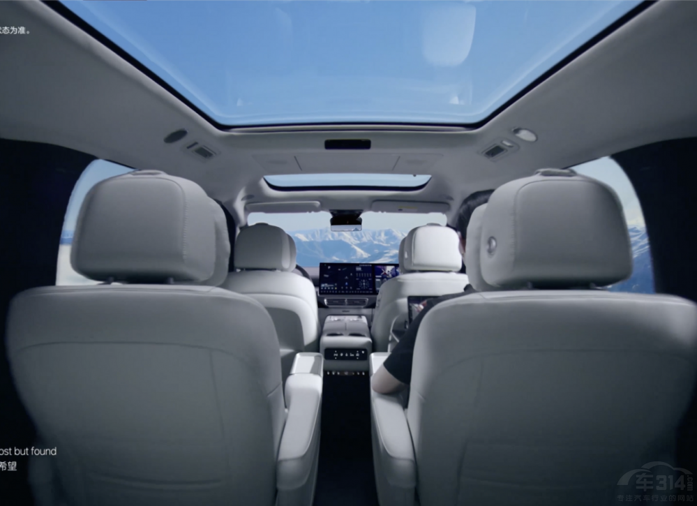 MEGAI(lng)Pc3MPV܇