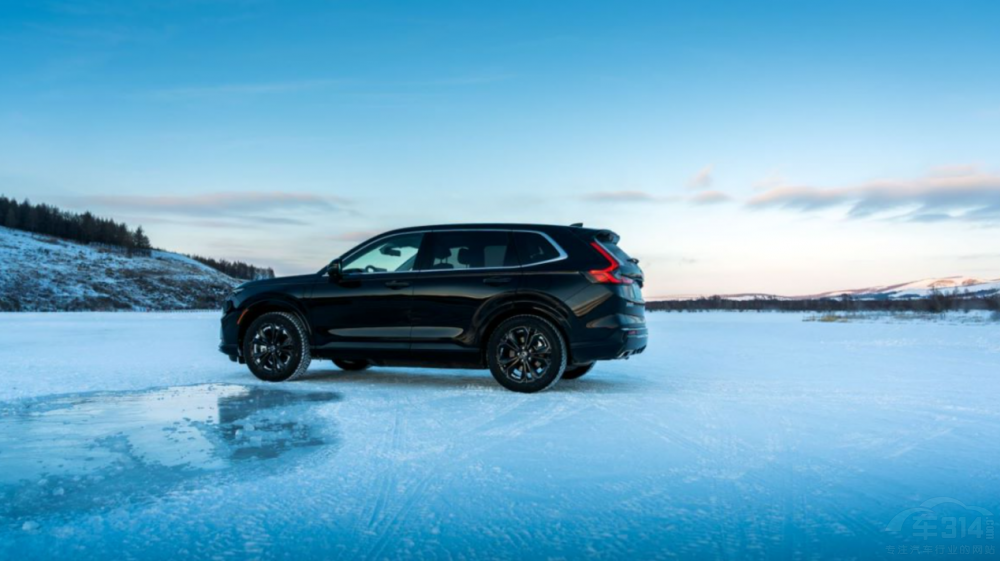 極寒實測 全新CR-V比RAV4榮放更省更穩(wěn) 極寒實測 全新CR-V比RAV4榮放更省更穩(wěn)