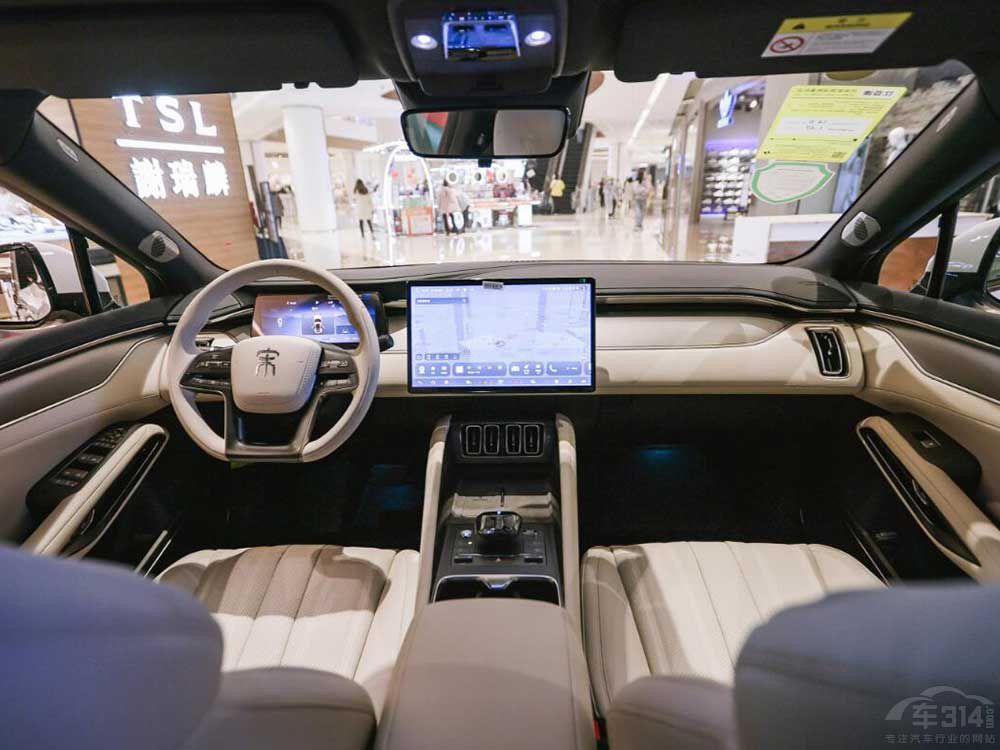 龍年買新車 20多萬元能買到啥樣品質(zhì)SUV 龍年買新車 20多萬元能買到啥樣品質(zhì)SUV