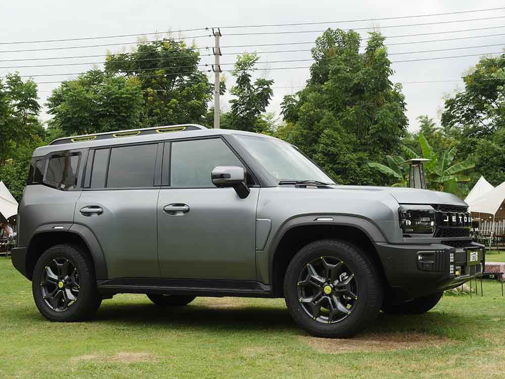 ҪӲӲԽҰSUV@x͉