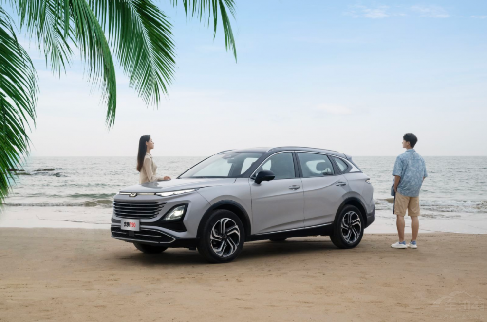 無懼嚴寒風雪 一汽奔騰T90伴你溫暖出行 無懼嚴寒風雪 一汽奔騰T90伴你溫暖出行