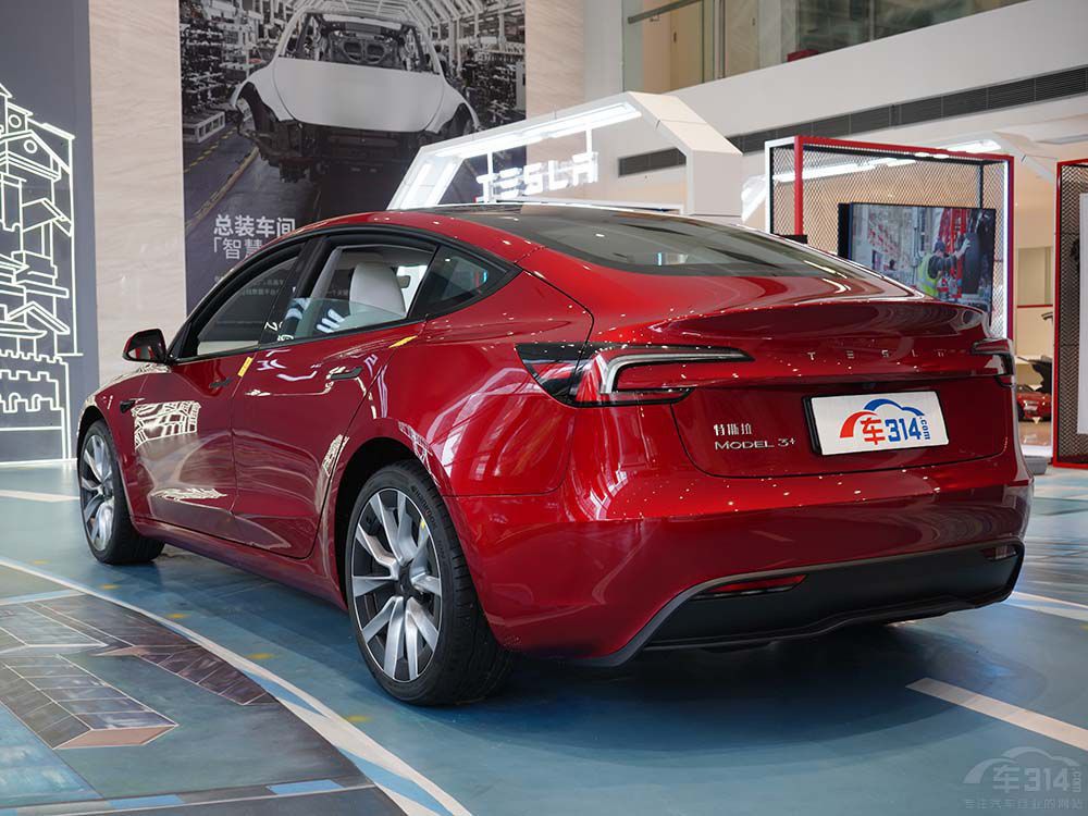 ȁϝhc˹Model 3ж